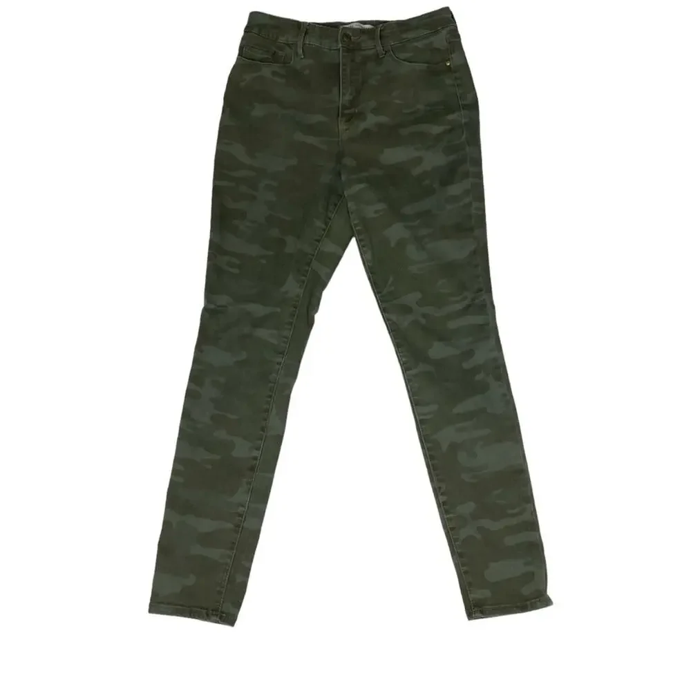 Social Standards by Sanctuary High Rise Skinny Camo size 8/29
